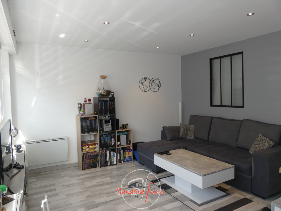 Vente Appartement 33m² 1 Pièce à Carros (06510) - Agence Fusini Sandrine Immobilier